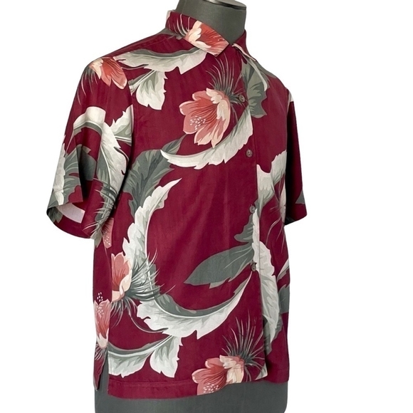 TOMMY BAHAMA Cotton Floral Print Short Sleeve Men’s Hawaiin Beach Shirt - Picture 3 of 7